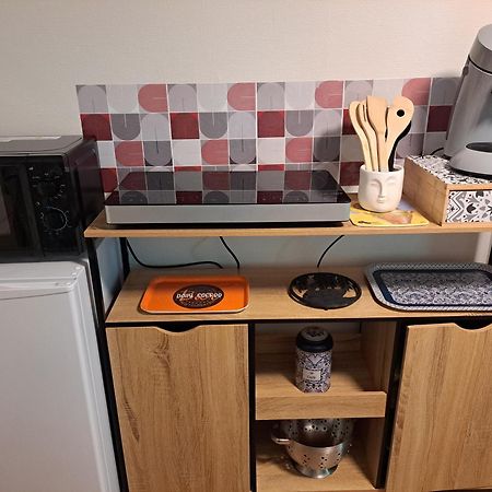 Appartement A L Ombre Du Figuier à Cagnac-les-Mines Extérieur photo