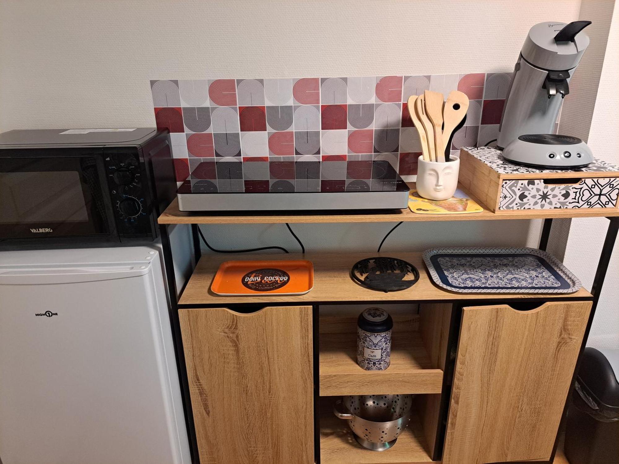 Appartement A L Ombre Du Figuier à Cagnac-les-Mines Extérieur photo