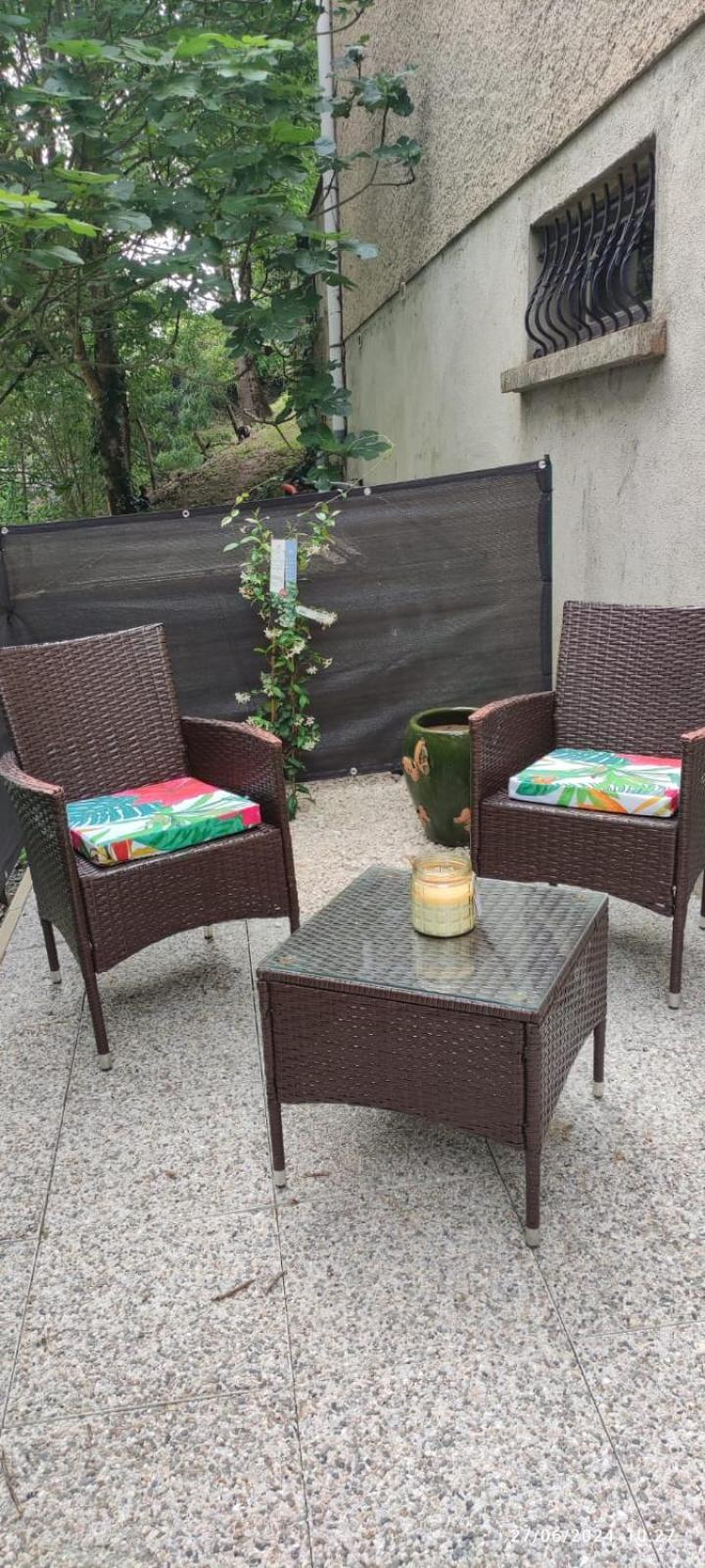 Appartement A L Ombre Du Figuier à Cagnac-les-Mines Extérieur photo